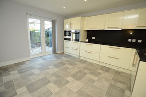 Dining Kitchen- click for photo gallery